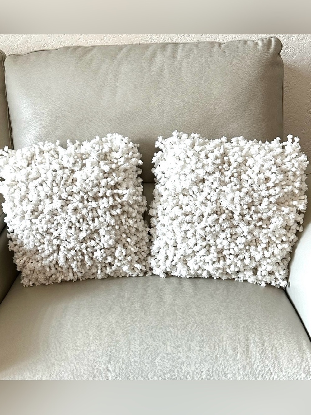 Room Essentials Cream Textured Pom Pom shimmer shaggy Accent Throw Pillows 16x16